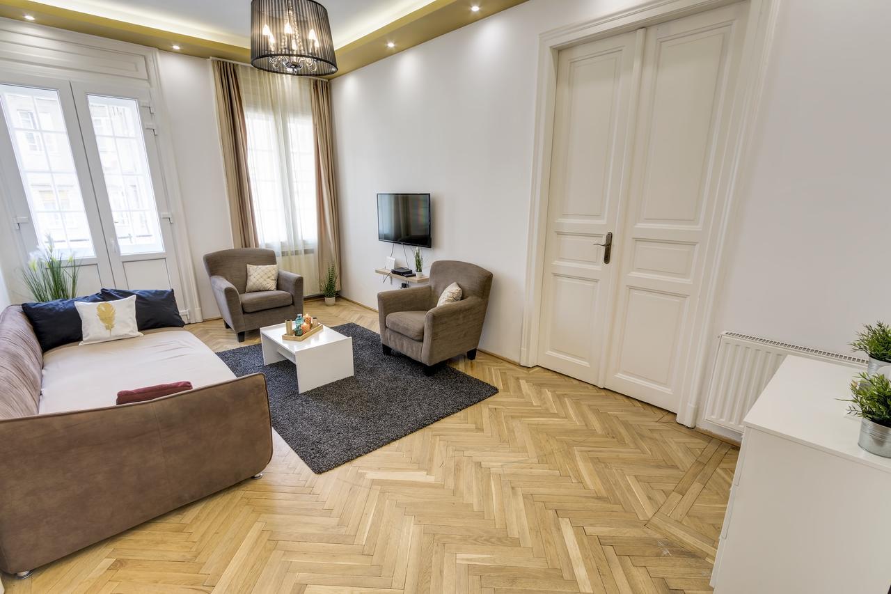 Real Apartments Zoltan Βουδαπέστη Εξωτερικό φωτογραφία