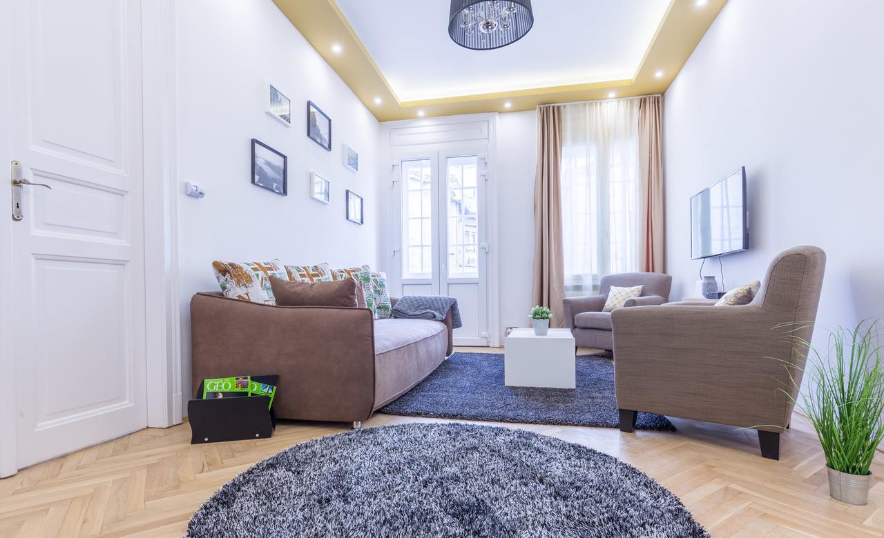 Real Apartments Zoltan Βουδαπέστη Εξωτερικό φωτογραφία